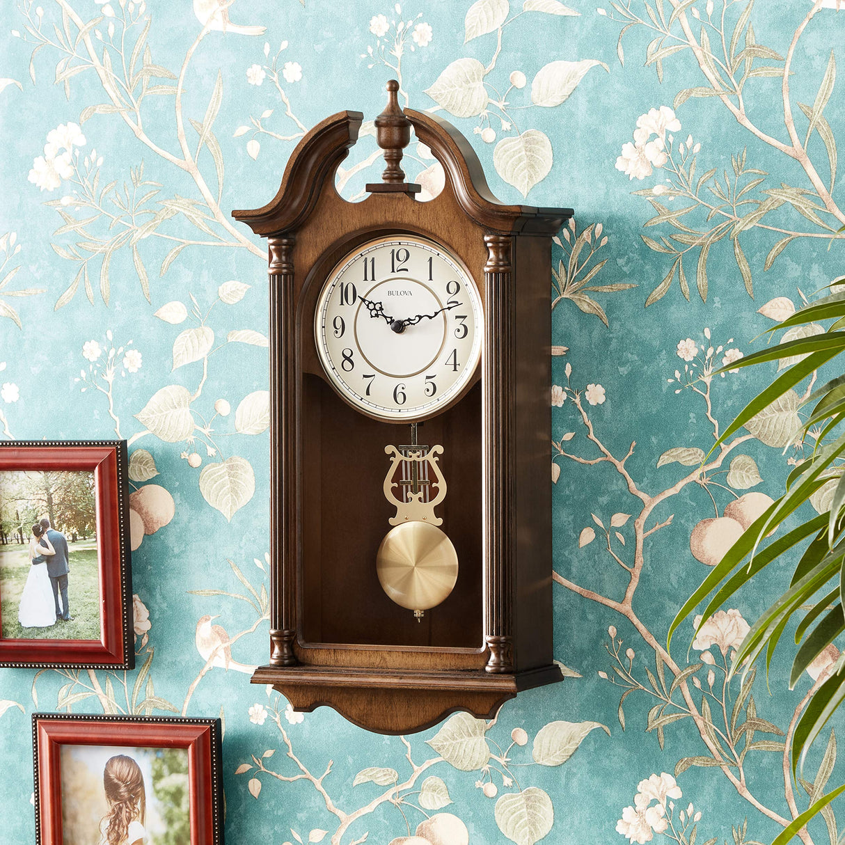 C1517 Saybrook Wall Clock, Brown Cherry