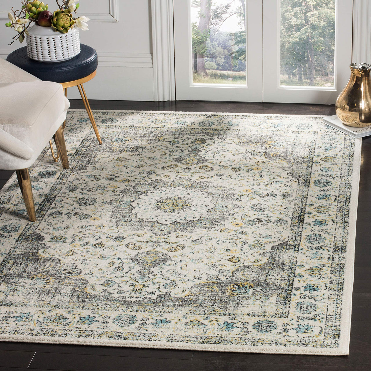 SAFAVIEH Evoke Collection 2'2" x 4' Grey / Gold EVK220B Shabby Chic Oriental Medallion Non-Shedding Living Room Bedroom Accent Rug