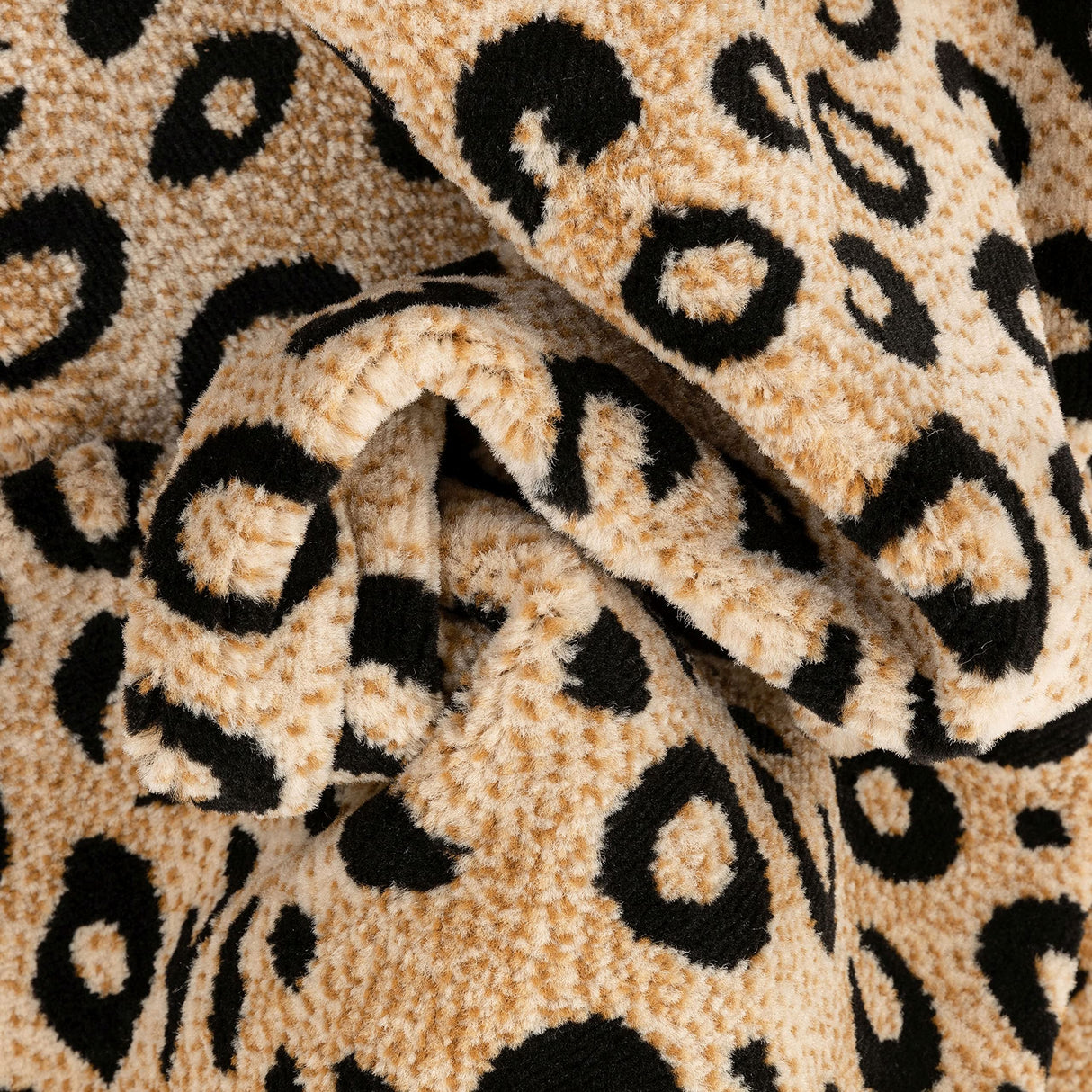Dulcet Leopard Black Ivory Animal Print Area Rug 7'10" x 9'10"