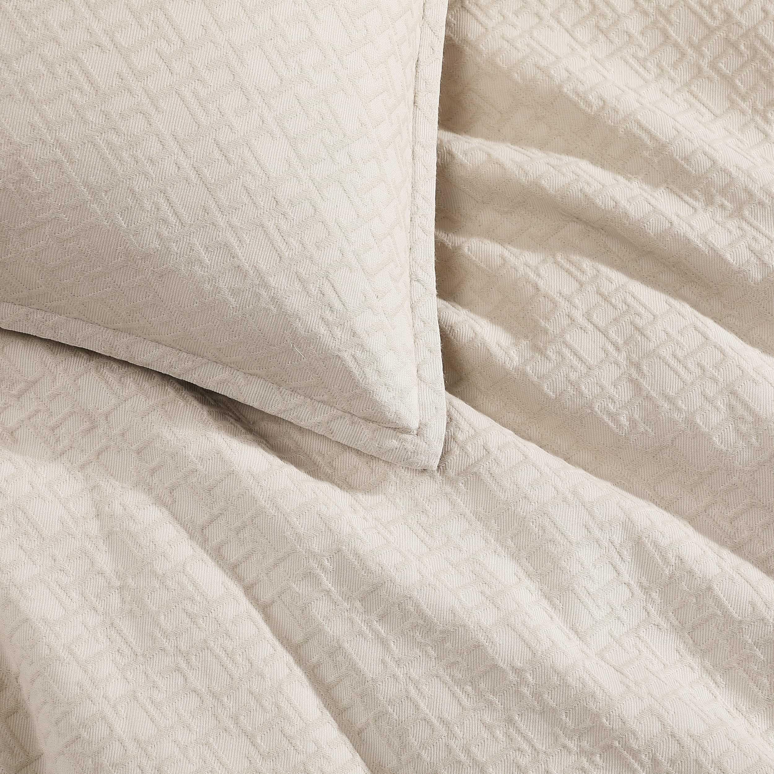 Cotton Matelassé Comforter Set - Full/Queen Beige Textured Bedding with Shams