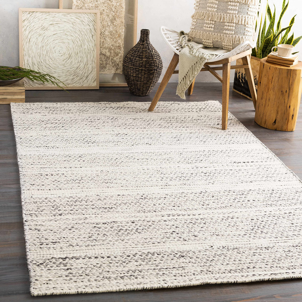 Hauteloom Williford Boho Hand Woven Wool Natural Fiber Soft Area Rug for Living Room, Bedroom, Dining Room- Traditional Farmhouse High Pile Braided Carpet - Black, Cream, Beige - 5' x 7'6" (5x7)