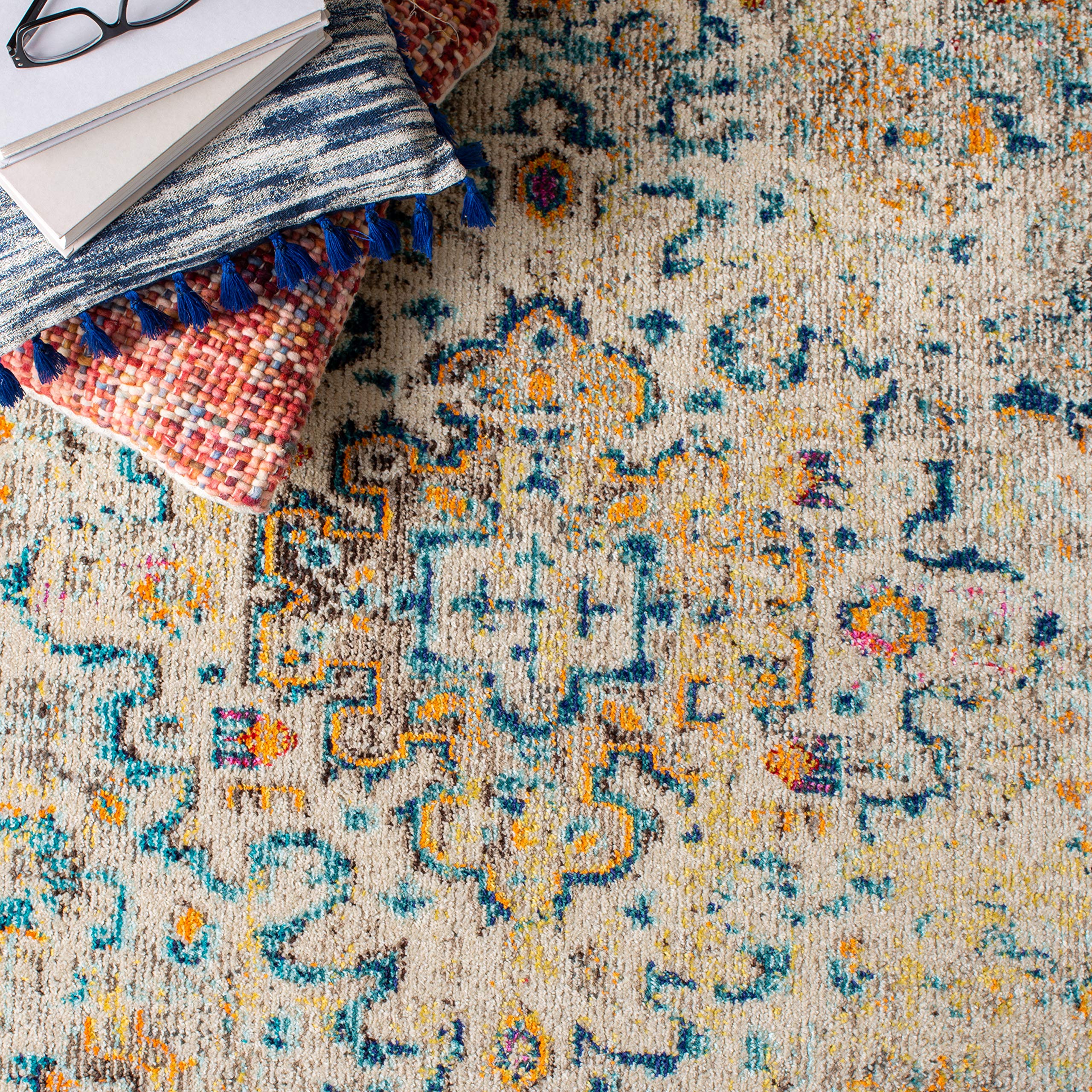 SAFAVIEH Madison Collection Area Rug - 10' x 14', Grey & Gold, Boho Distressed Medallion Design, Non-Shedding & Easy Care, Ideal for High Traffic Areas in Living Room, Bedroom (MAD474F)