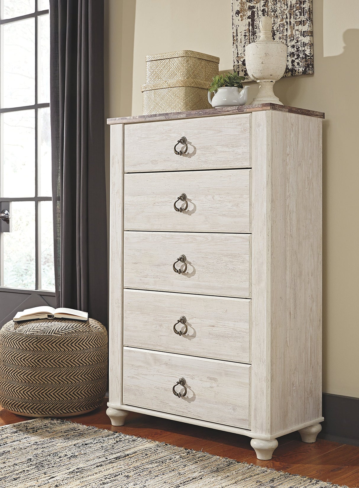 Willowton 5 Drawer Chest of Drawers, Two-tone Brown and Whitewash