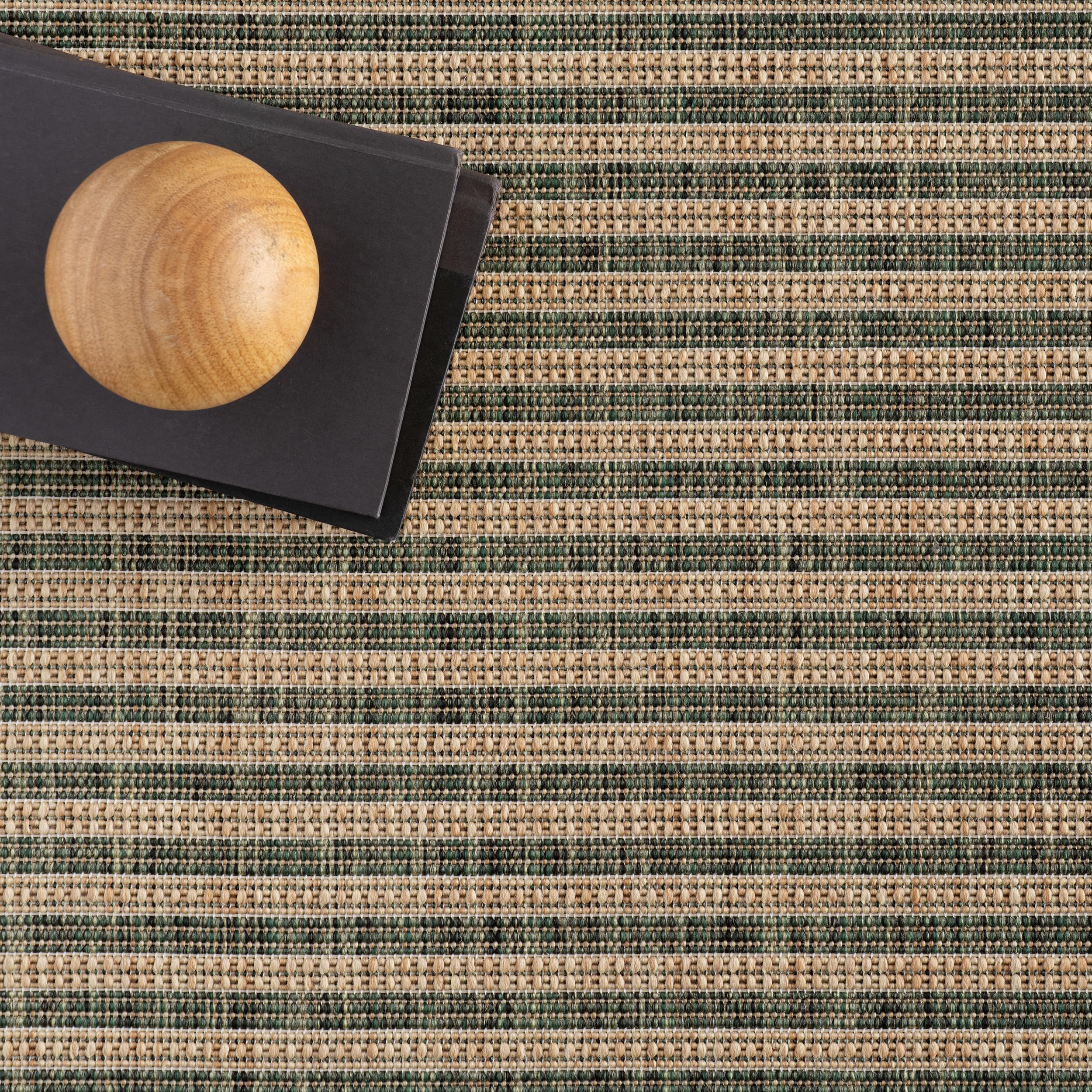 Nuloom Debrin Striped 9' x 12' Indoor/Outdoor Area Rug for Living Room Patio Deck Front Porch, Green