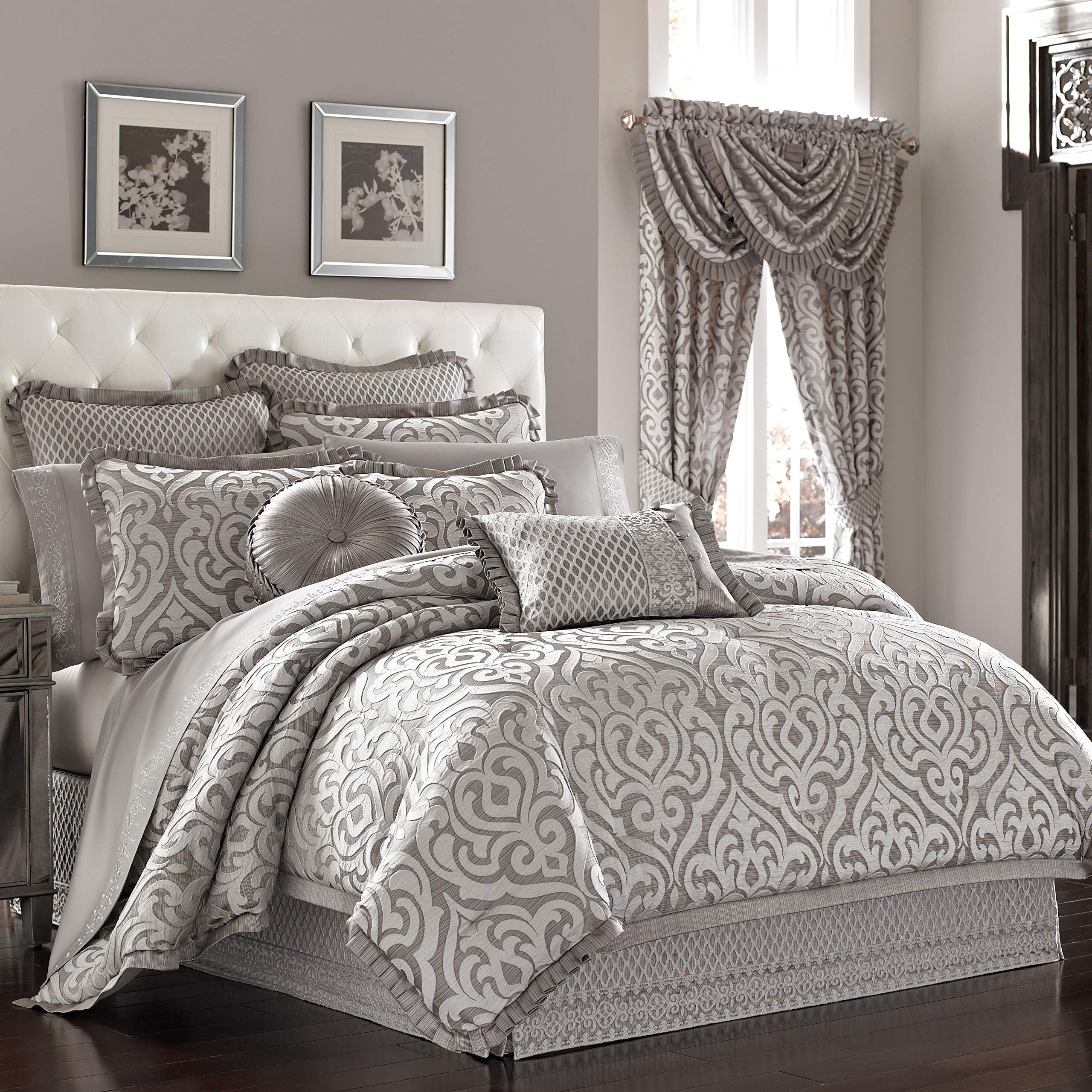 Lafayette Luxury 4-Piece Comforter Set - Silver, California King