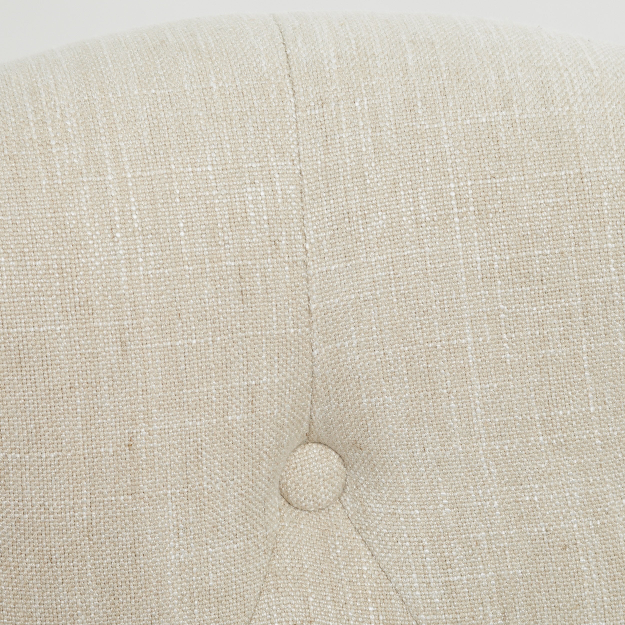 Tall Tufted Fabric Accent Chair, Vintage Club Seat for Living Room (Light Beige)