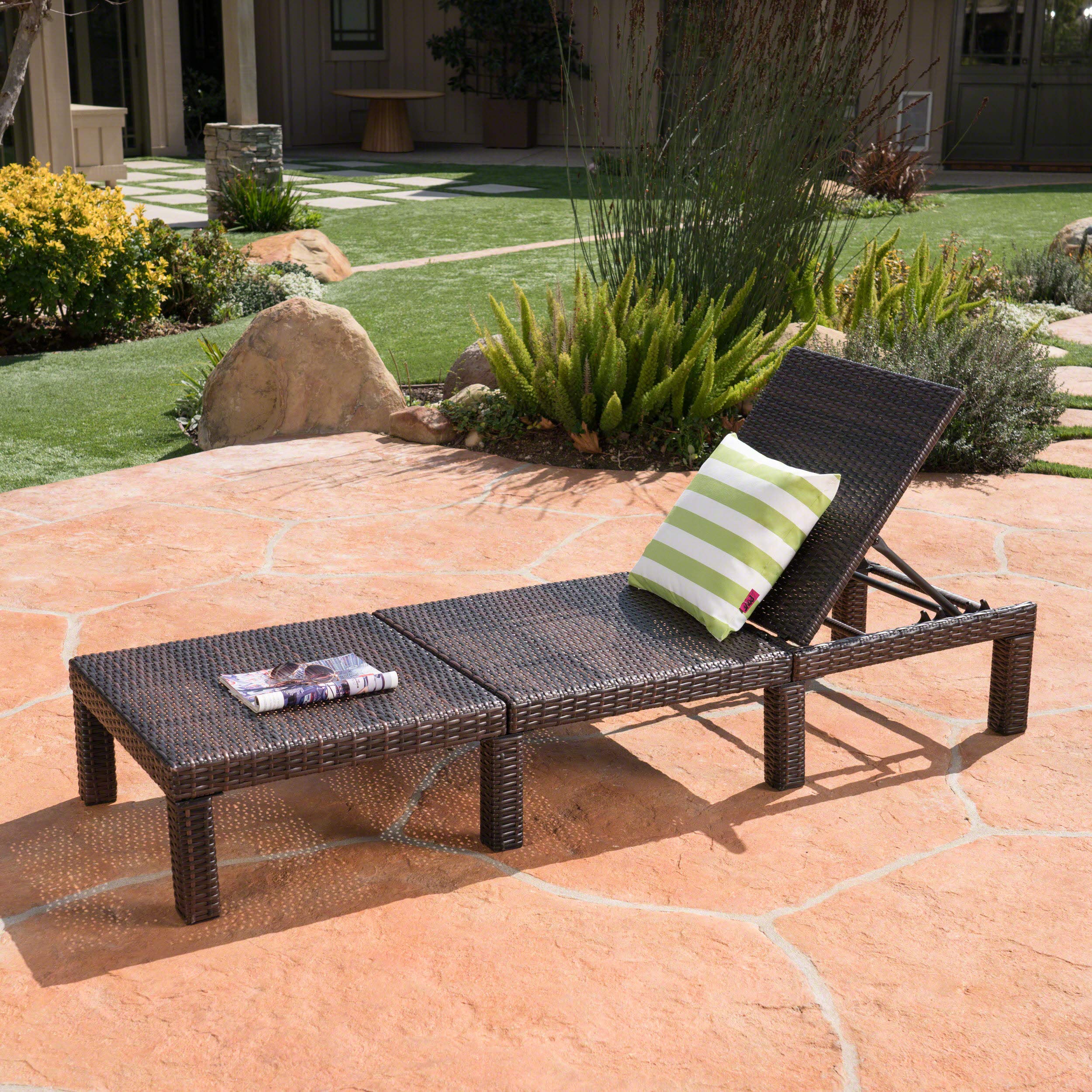 Jamaica Outdoor Wicker Chaise Lounge without Cushion, Multibrown