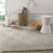 Natura Collection Handmade Wool Area Rug 10' x 14' Silver