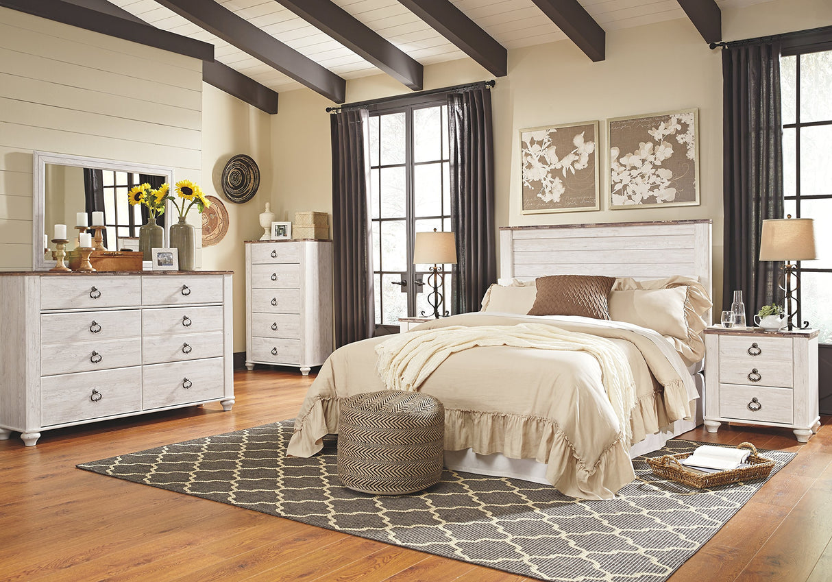 Willowton 5 Drawer Chest of Drawers, Two-tone Brown and Whitewash