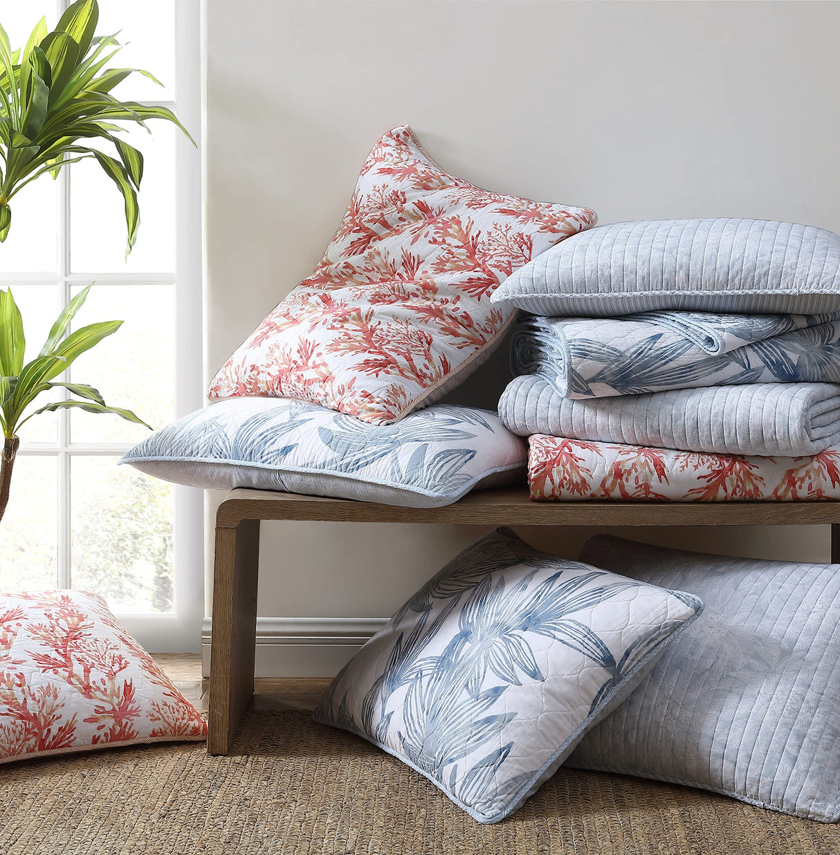 Quilt Set, Reversible Cotton Bedding with Matching Shams