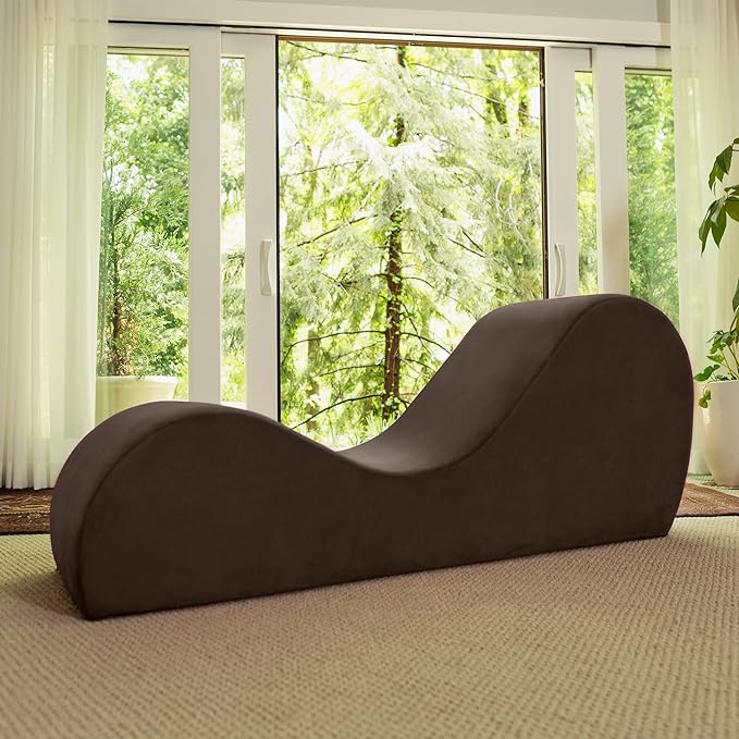 Sleek Chaise Lounge for Yoga