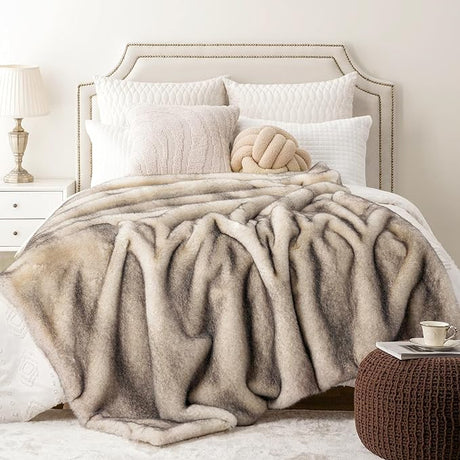 Luxury Camel Faux Fur Throw Blanket, Soft Cozy Warm Mink Fur Blanket for Bed