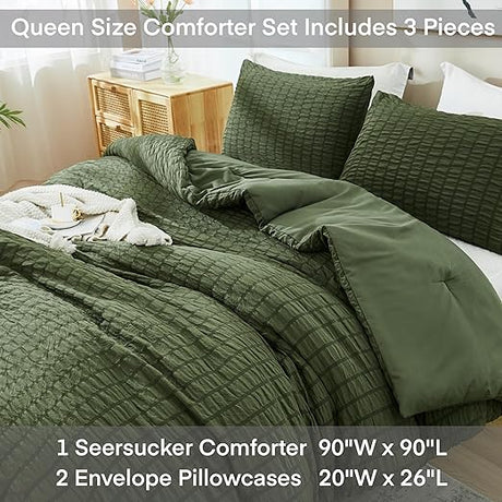 Seersucker Queen Comforter Set (90x90 inches)