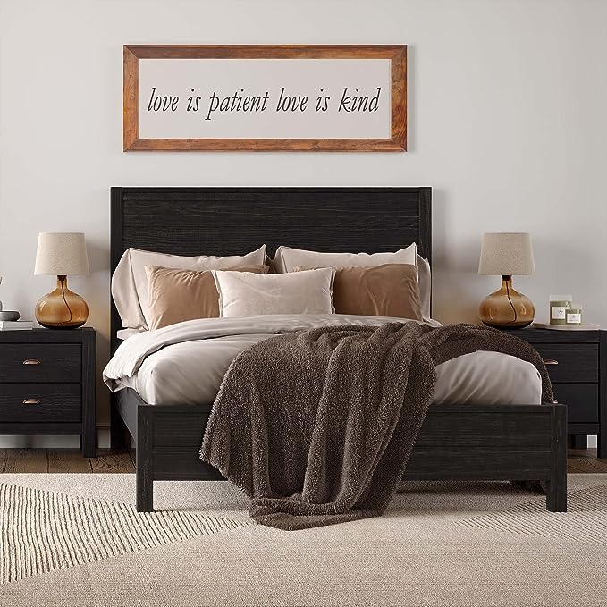 Montauk Solid Wood Bed, Queen Size