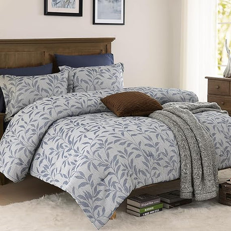 Textured Design Blue Leaves Printed Comforter King Size