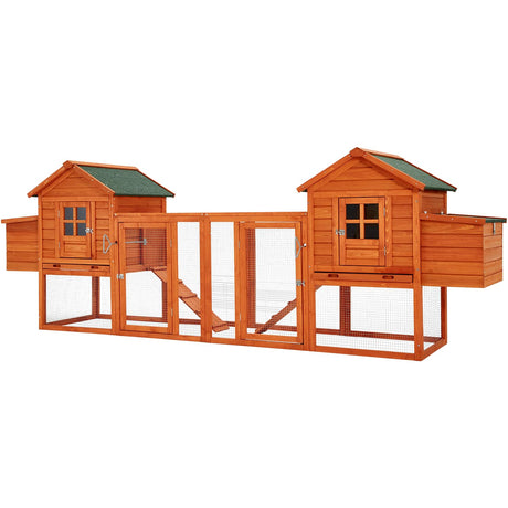 Hen house with 4 nesting boxes and pull-out cleaning trays