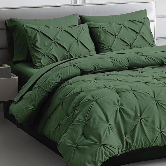 Queen Comforter Set 7 Pieces Pinch Pleat Bed in A Bag, Navy Comforter Queen Sets
