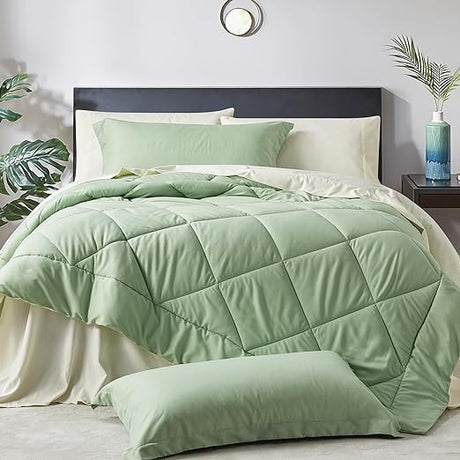 Full/Queen Reversible Bed Set with Comforter