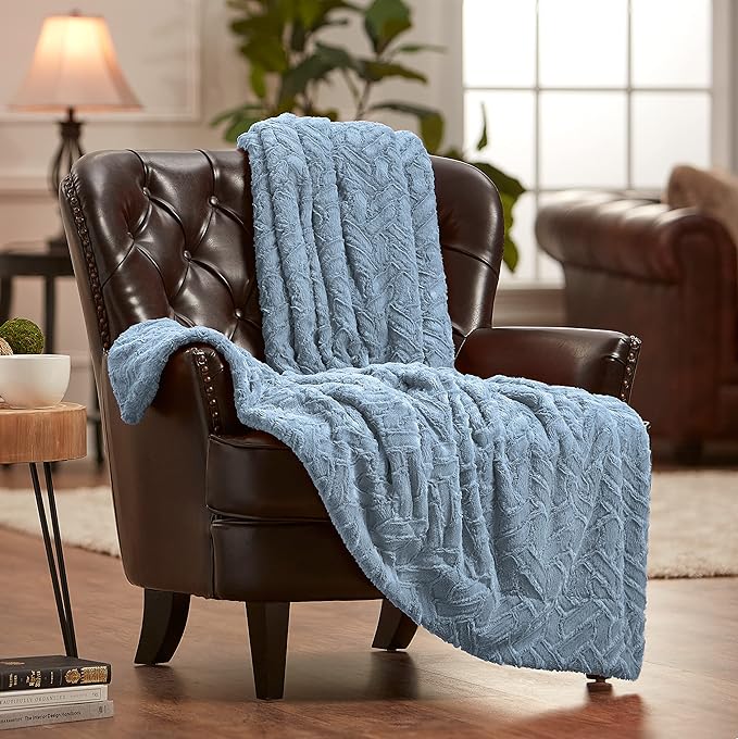 Premium Soft Cloud Faux Fur Throw Blanket - Plush, Soft Sherpa & Minky Blanket