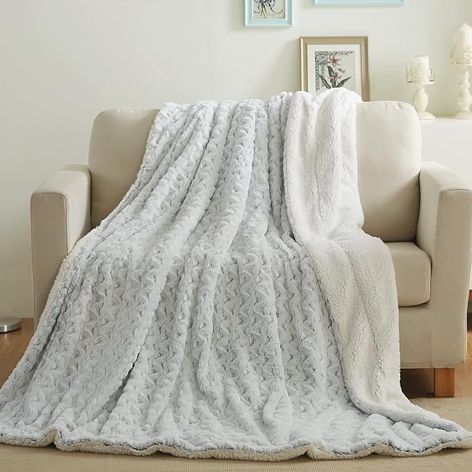 Soft Warm Tan Brown Blue Russian Lynx Faux Fur White Sherpa Bed Blanket