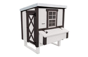Wooden hen house for 10 chickens with waterproof paint and screened window