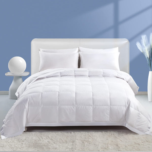 Down Blanket Queen Size | Lightweight Summer Cooling Bed Comforter | 750 Fill-Power