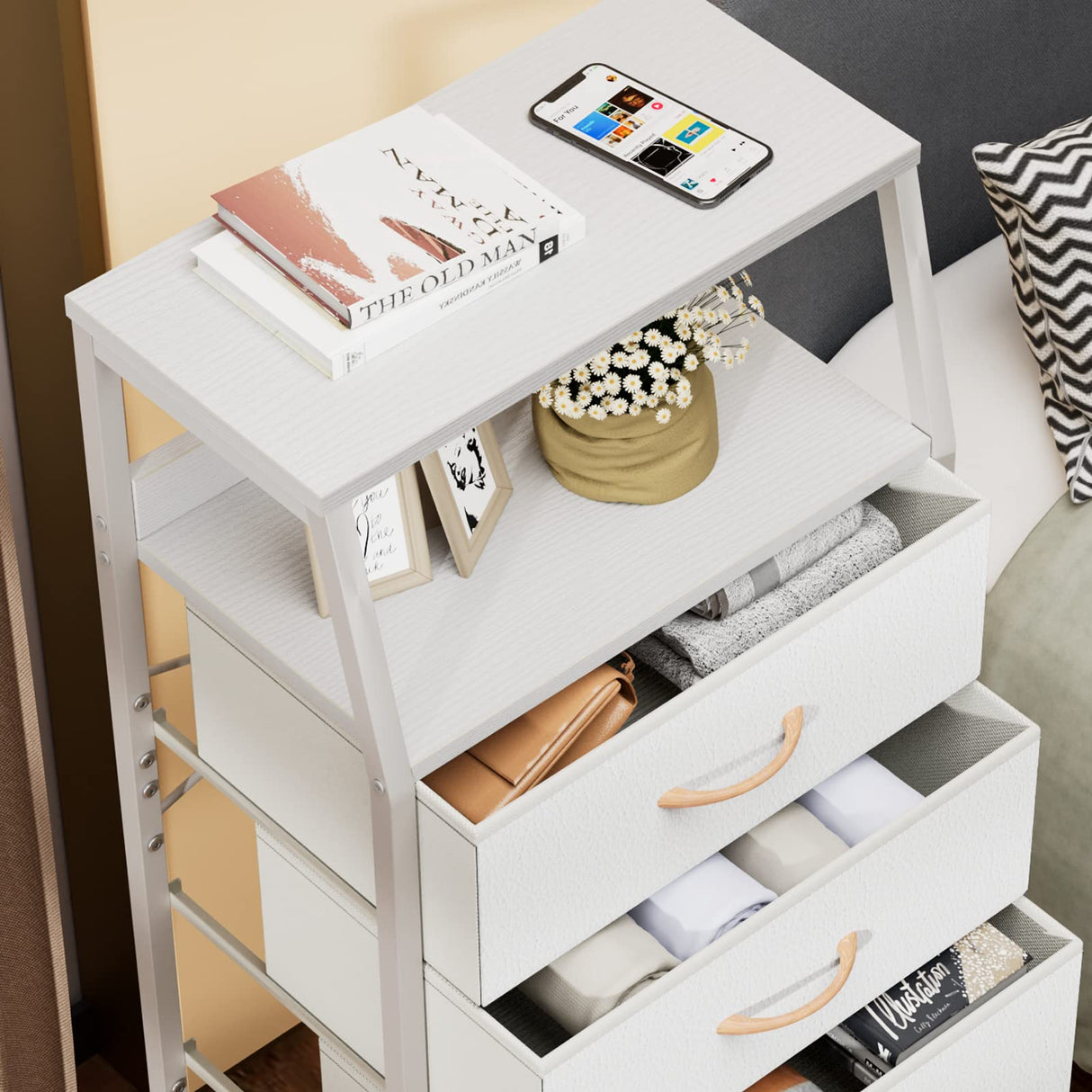 White Dresser with 5 Drawers, Vertical Storage Tower Fabric Dresser for Bedroom