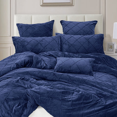 Pleated Velvet Comforter Set Queen, 5PCS Ultra Soft Warm Comforter Set for Fall