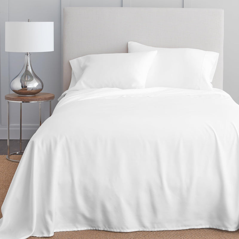 600 Thread Count Cotton Rich Queen Size Sheets Set White, Easy Care Ultra Soft & Silky