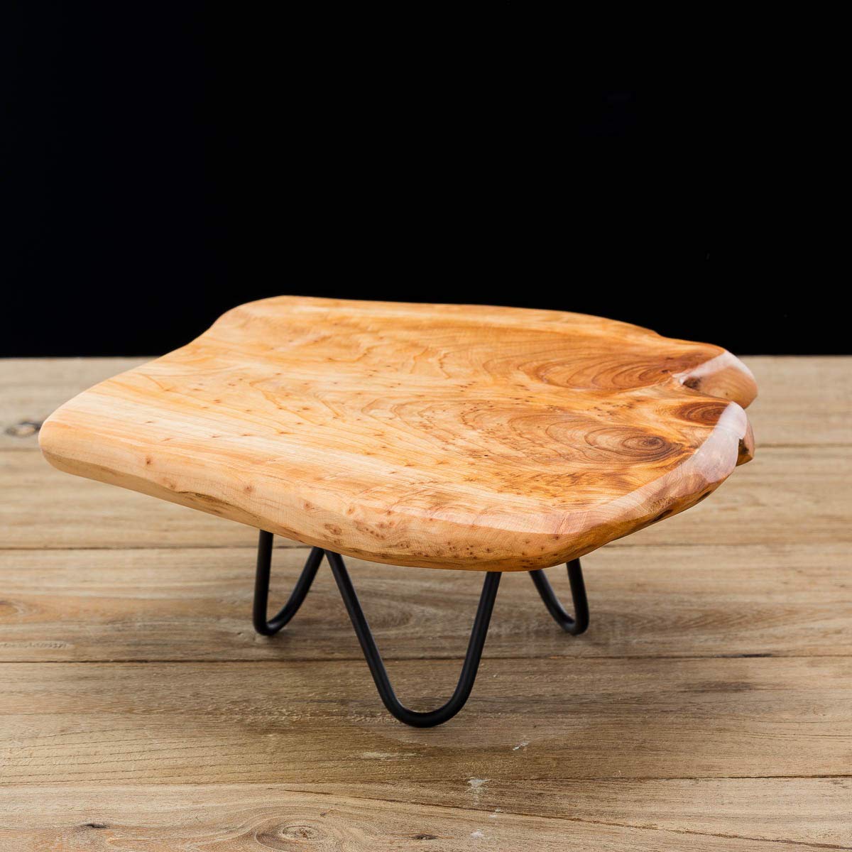 Natural Edge Wooden Stand with Legs for Displaying Cakes, Plants, Candles