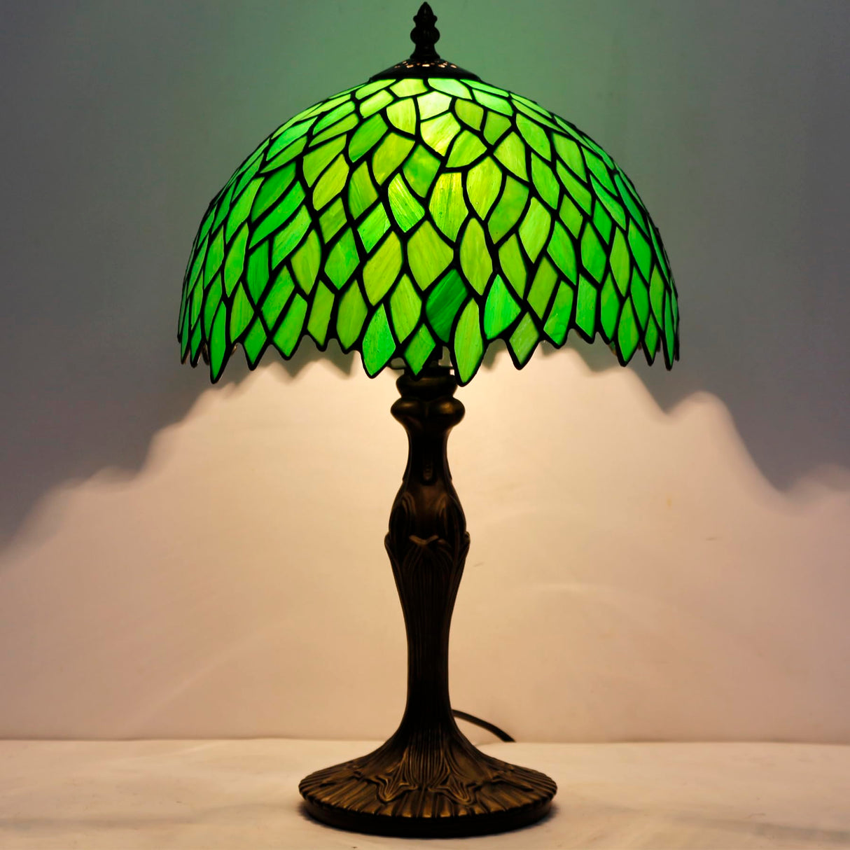 Tiffany Table Lamp Green Wisteria Style Stained Glass Desk Bedside