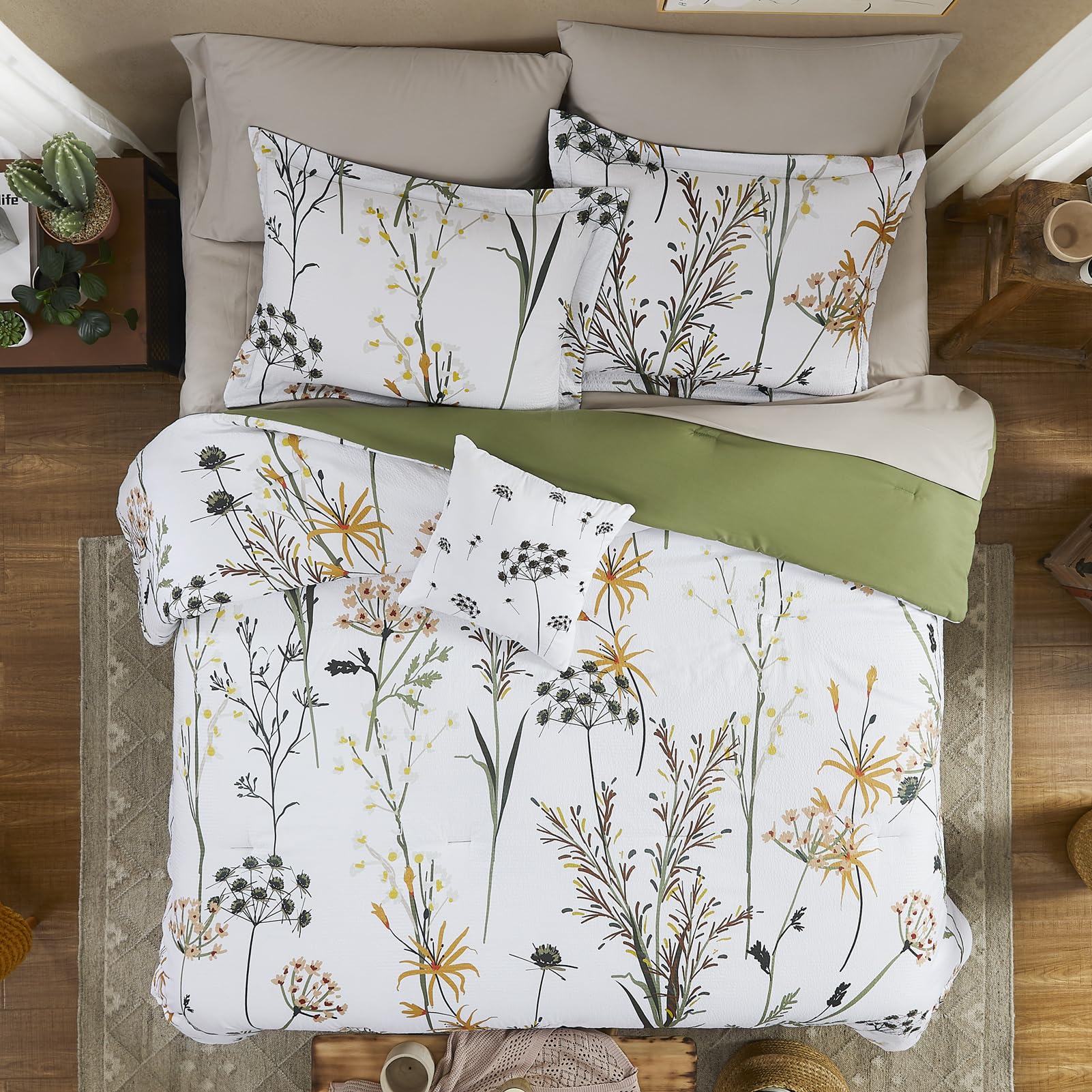 Full Comforter Set 8 PCS White & Green Dandelion Plant Comforter Set
