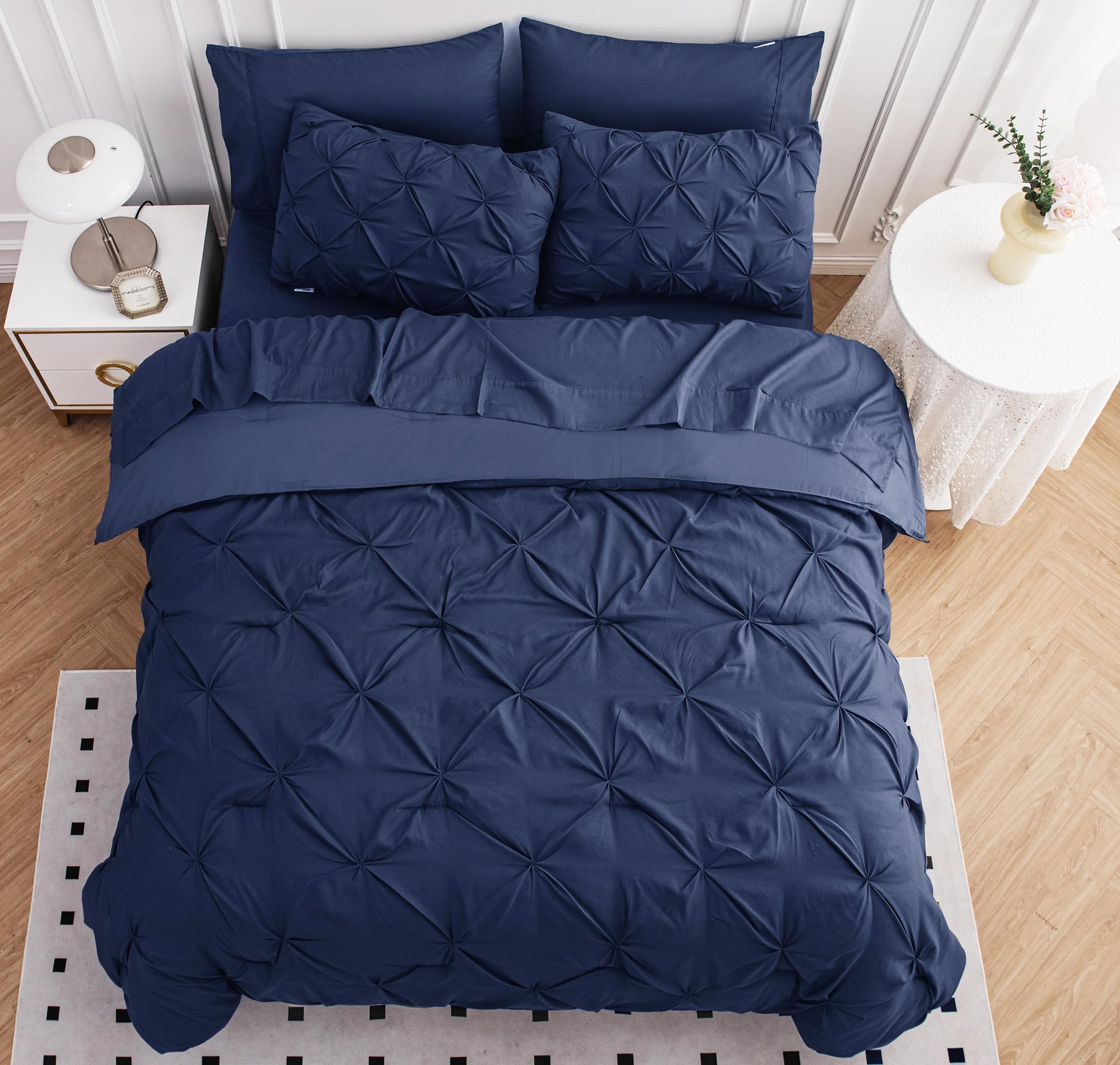 Queen Comforter Set – 7 Piece Bed in a Bag – Pinch Pleated Queen Size Bedding Set