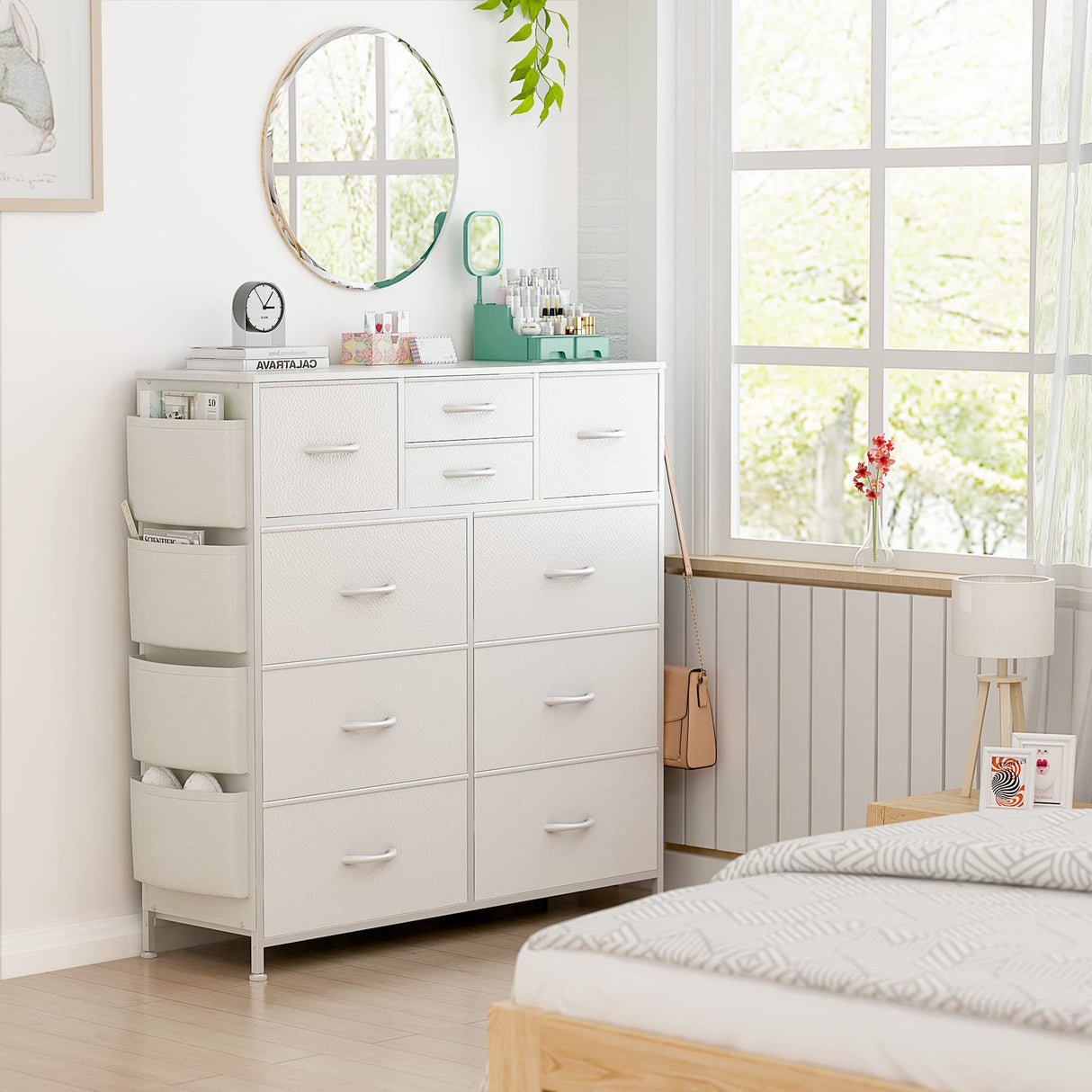 White Dresser for Bedroom with 10 Drawers Chest of Drawers