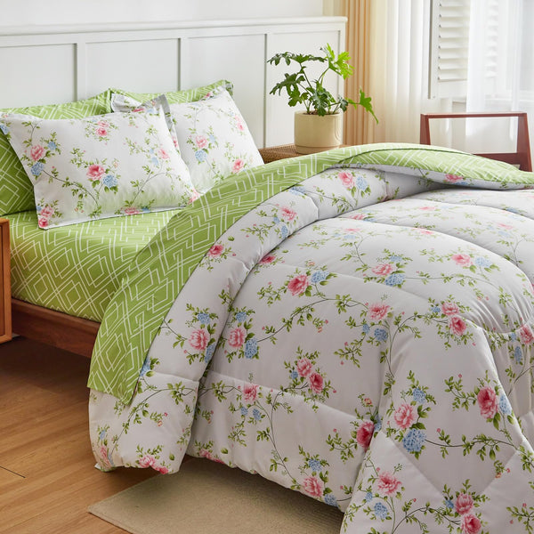 Bed in a Bag 7 Pieces - Floral Print - Soft Microfiber, Reversible Bed Comforter Set