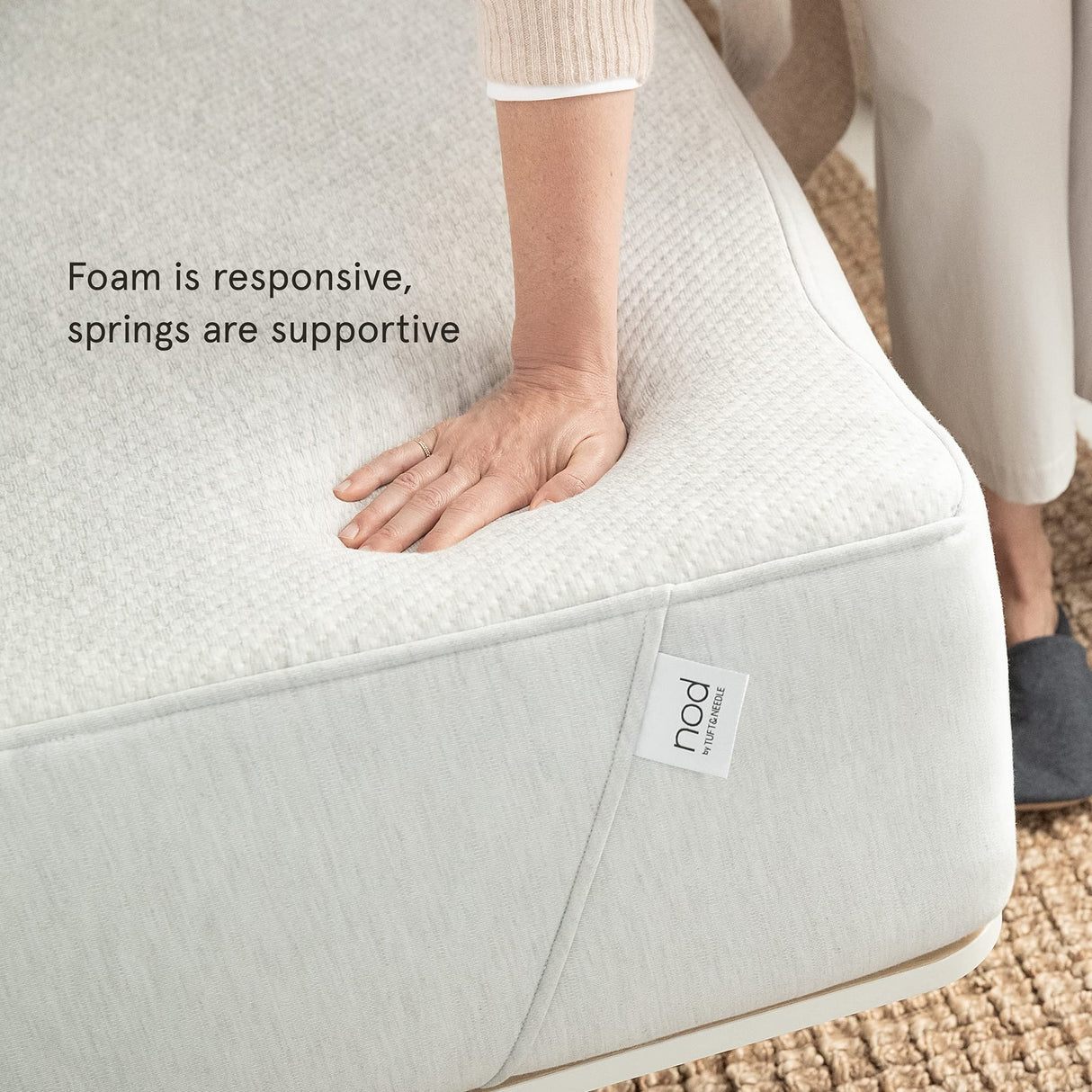 Queen Mattress, Soft Memory Foam and Firm Innerspring Bed in a Box