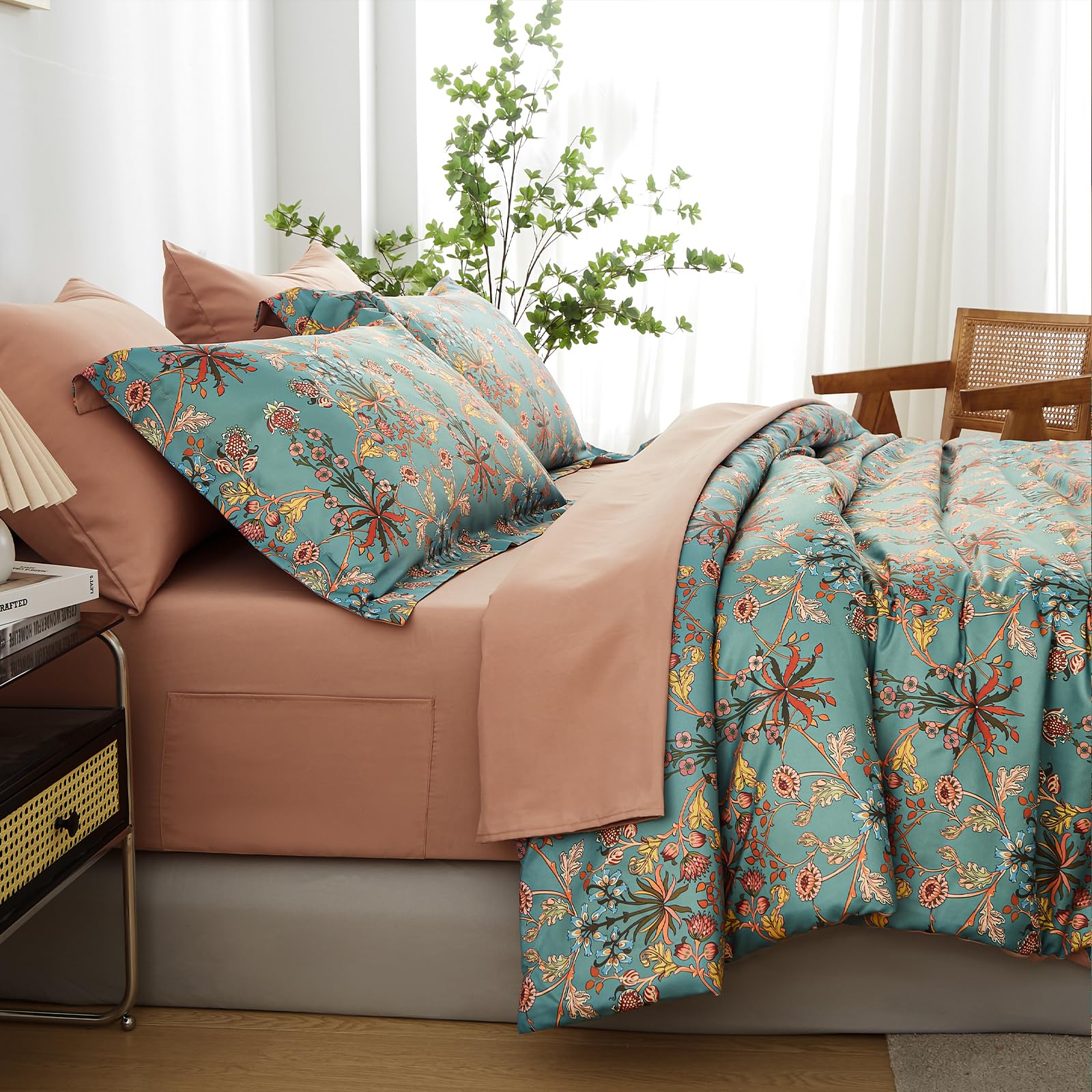 King Size Comforter Set; Bed in A Bag 7 Pieces Comforter Sets; Ultra-Soft Lightweight
