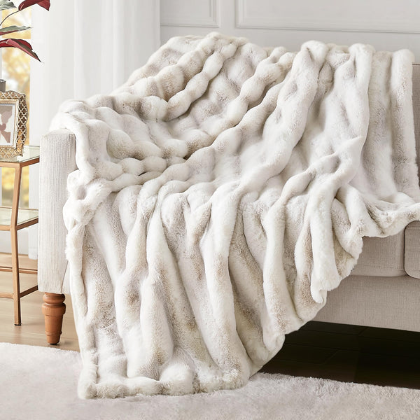 Ultra Soft Plush Throw Blanket, Fuzzy Faux Rabbit Fur Throws, Luxury Cozy Fluffy Blankets