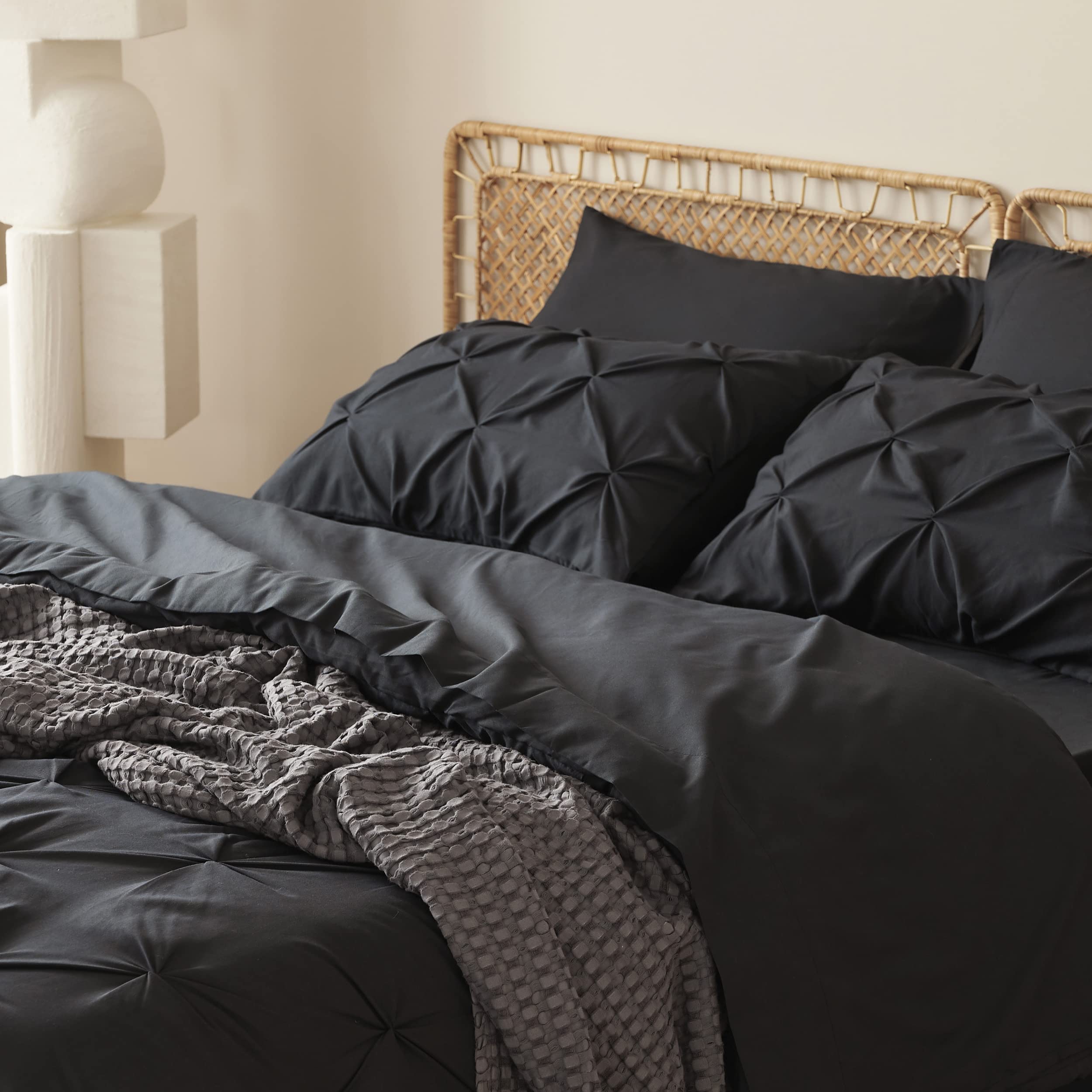 Black Comforter Set Queen - Bed in a Bag Queen 7 Pieces, Pintuck Bedding Sets Black