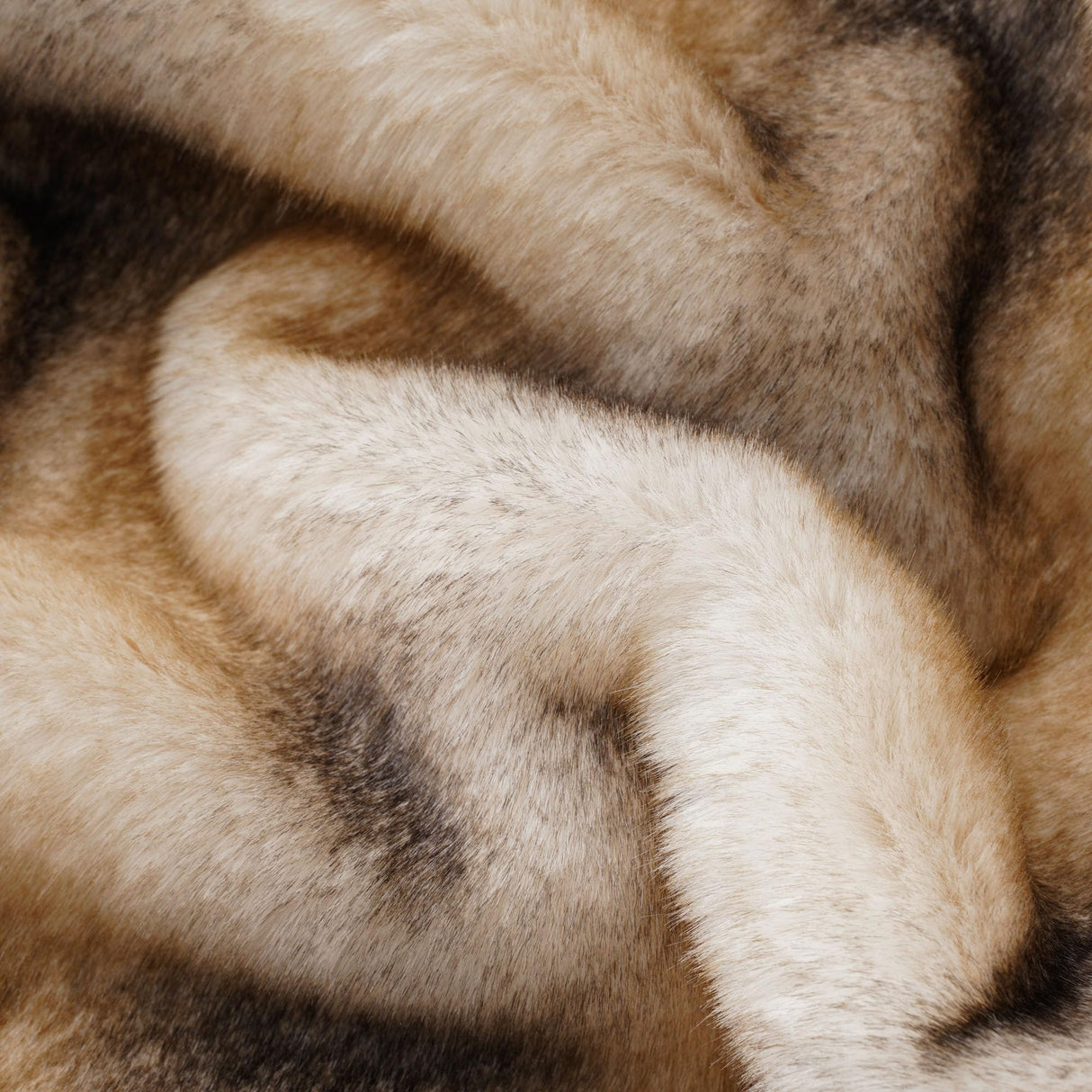 Luxury Faux Fur Throw Blanket, Soft Cozy Mink Fur Blanket for Couch, Sofa, Chair