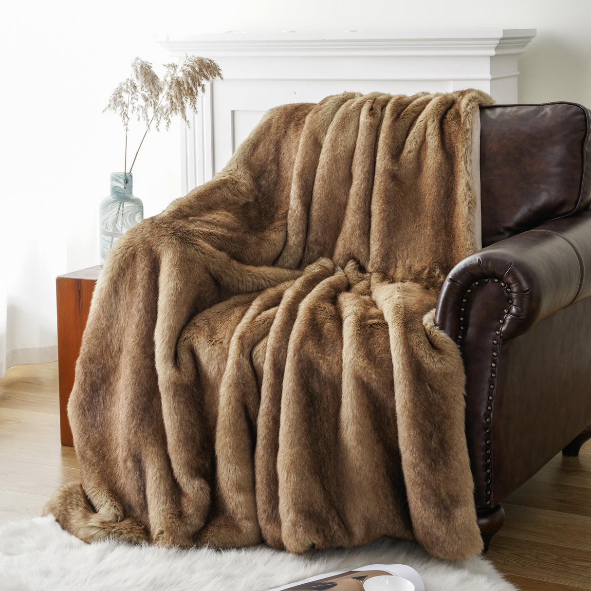 Luxury Camel Faux Fur Throw Blanket, Soft Cozy Warm Mink Fur Blanket for Bed