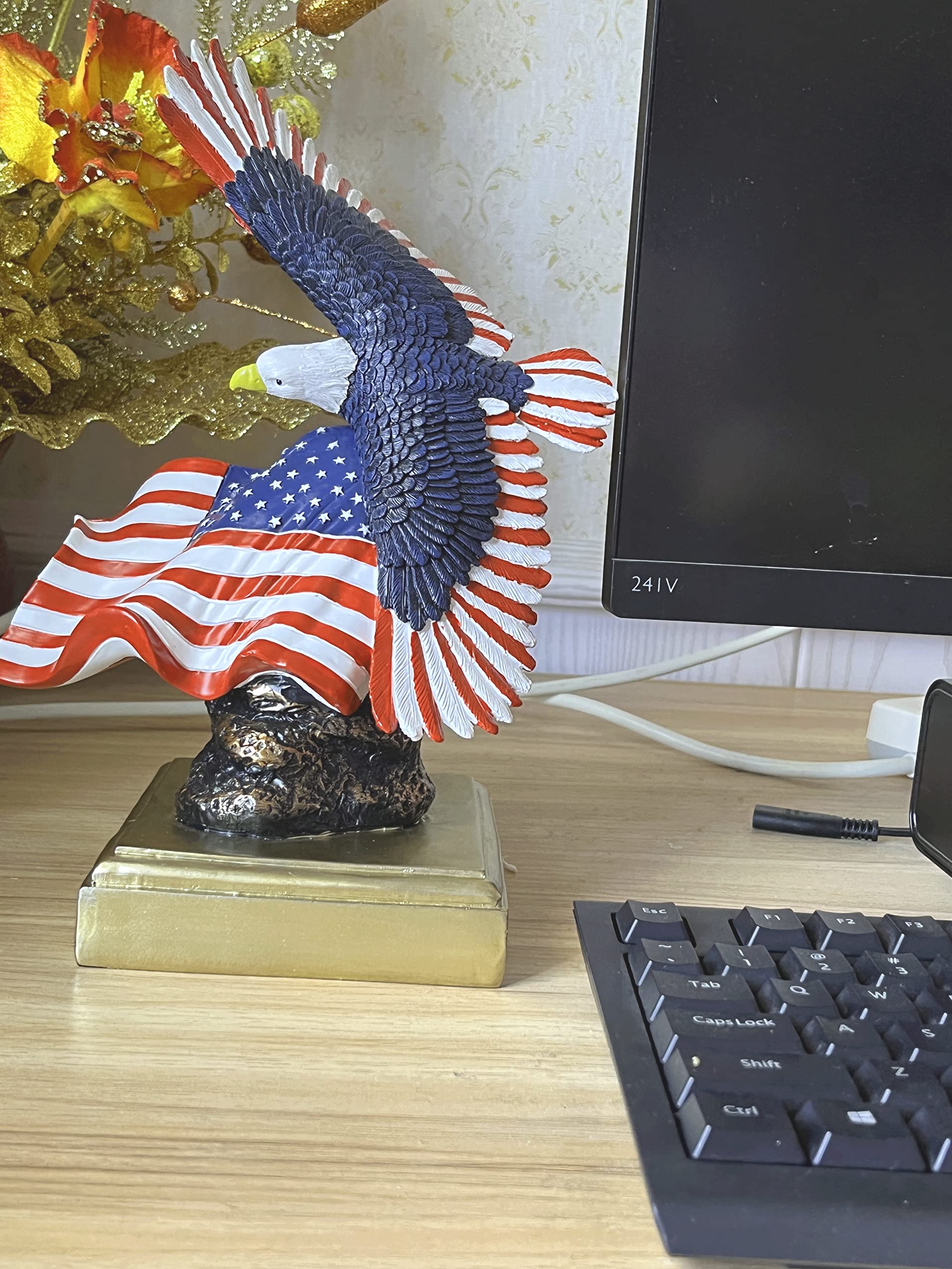 Eagle Statue Home Decoration Collectible Figurines - Office, Garden