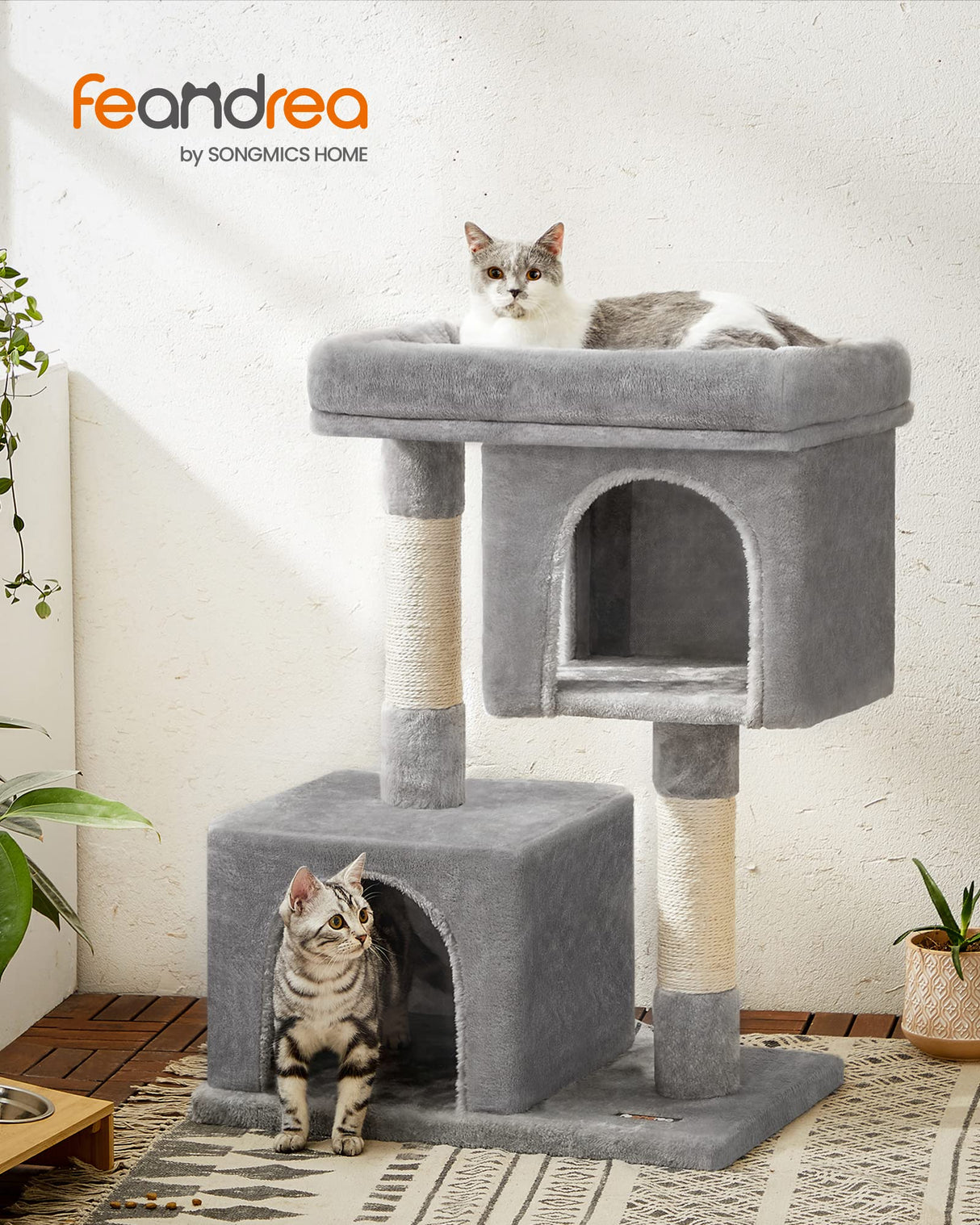 Cat Tree with Sisal-Covered Scratching Posts and 2 Plush Condos