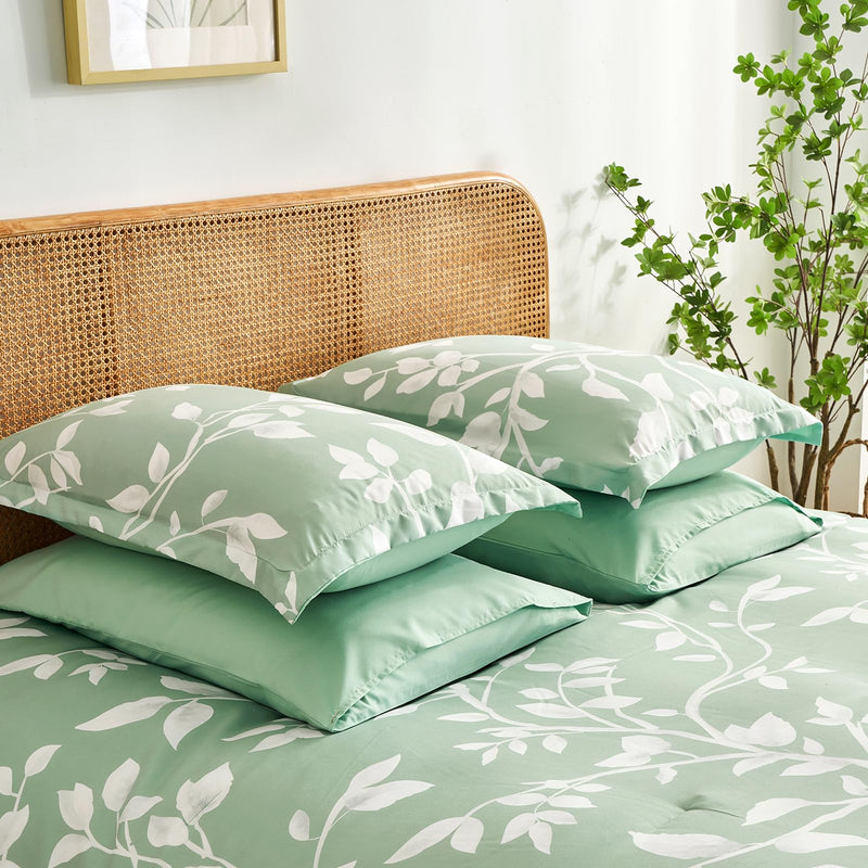 7 Pieces Bed in a Bag King Comforter Set with Sheets, Green Leaves