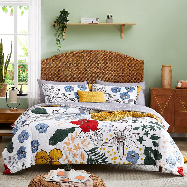 8 PCS White Floral Comforter Set with Flowers Leaves Pattern