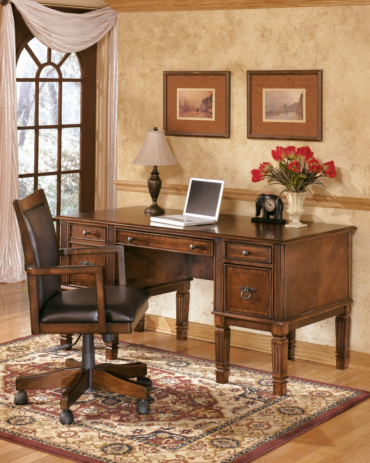 Hamlyn Traditional Home Office Desk with Storage