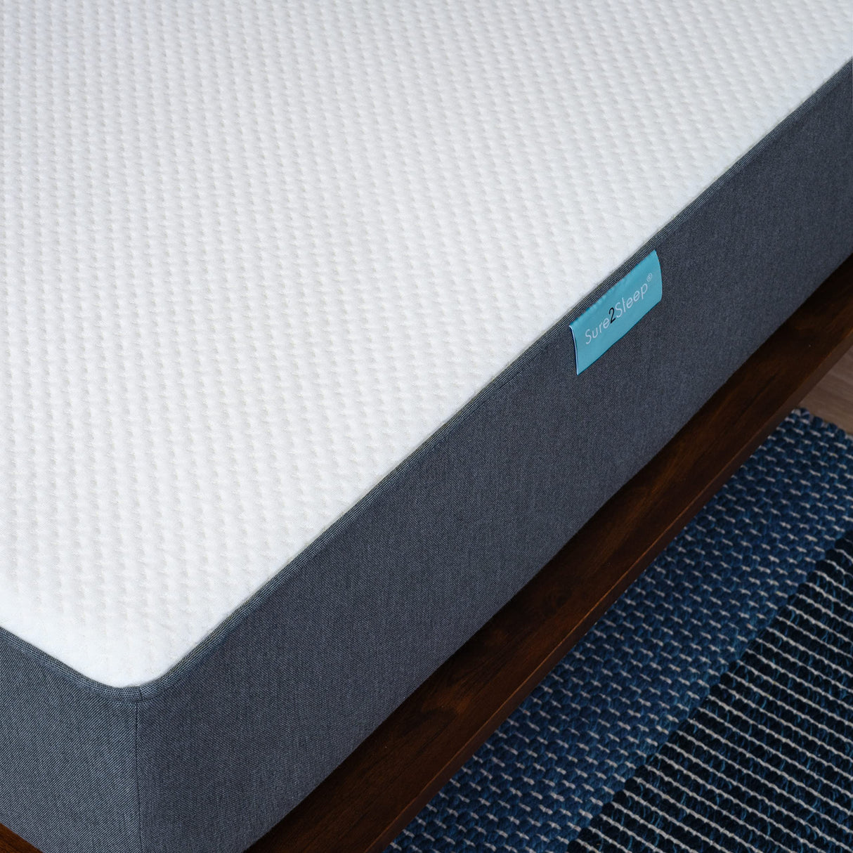 Monterey Cal King 10-inch Med Firm Mattress. Fiberglass Free