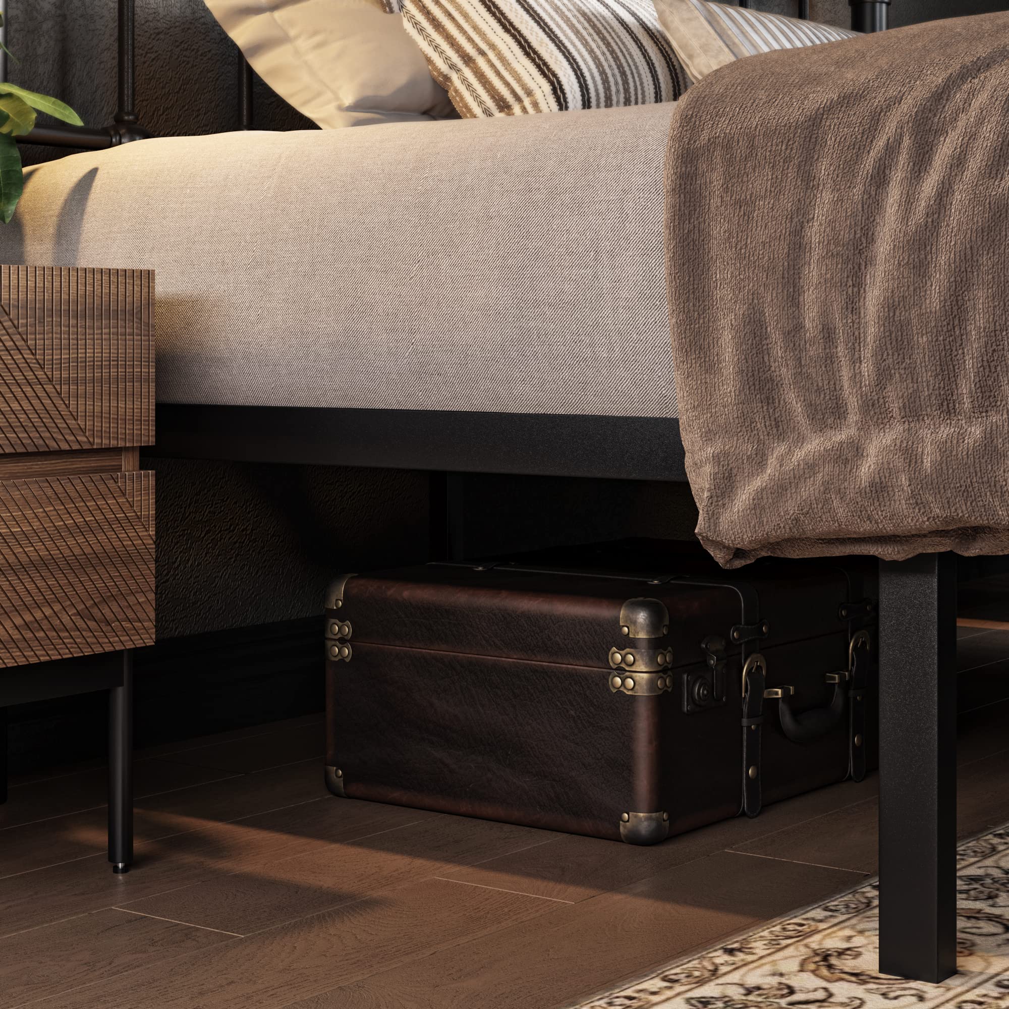 Queen Size Metal Platform Bed Frame with Victorian Style Wrought