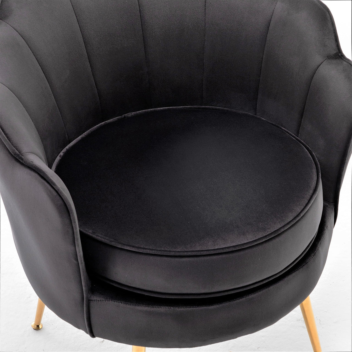 Velvet Barrel Accent Chair with Scalloped Silhouette and Gold Metal Legs